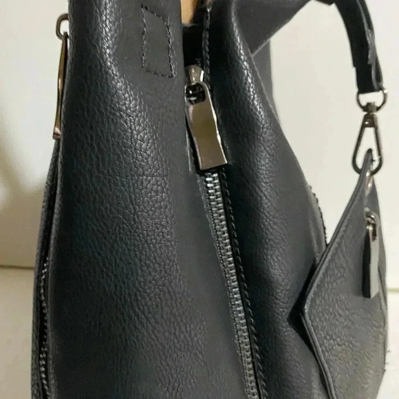 Handmade black PVC leather satchel handbag - Picture 4 of 14